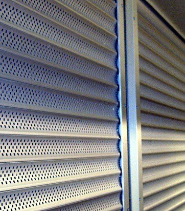 Mini roll up security shutter